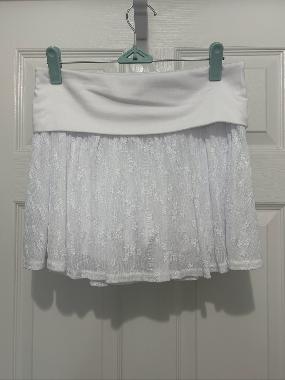 No Boundaries White Foldover Waistband Lace Skort - Women's NWT